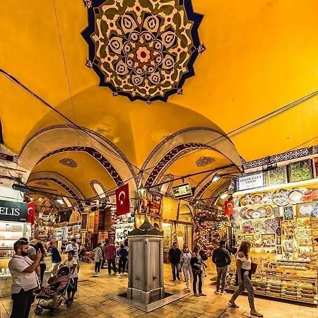 Hotel Grand Taksim 3*