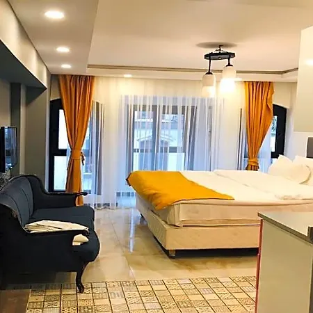 Hotel The Little 3*