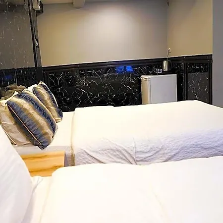 Hotel The Little 3*